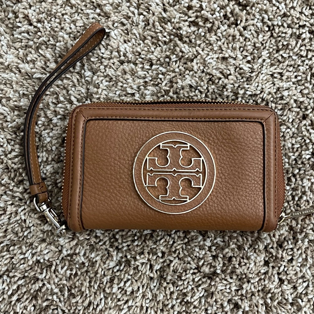 Tory Burch wristlet